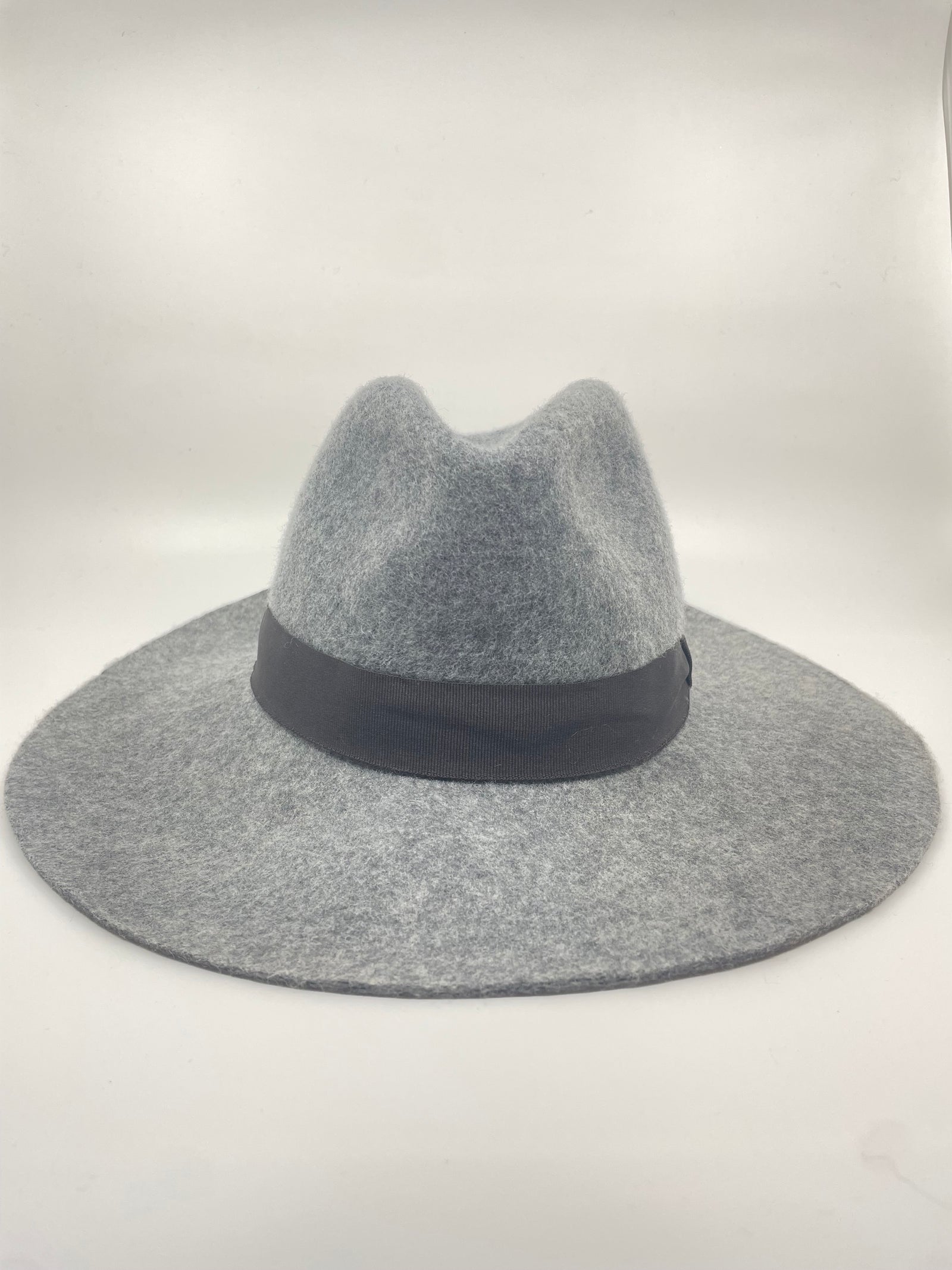 SHAG HAT – GraceHats display picture 3